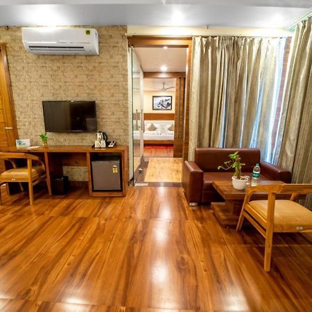 Hotel Divine Lakshmi Ganga Rishīkesh المظهر الخارجي الصورة