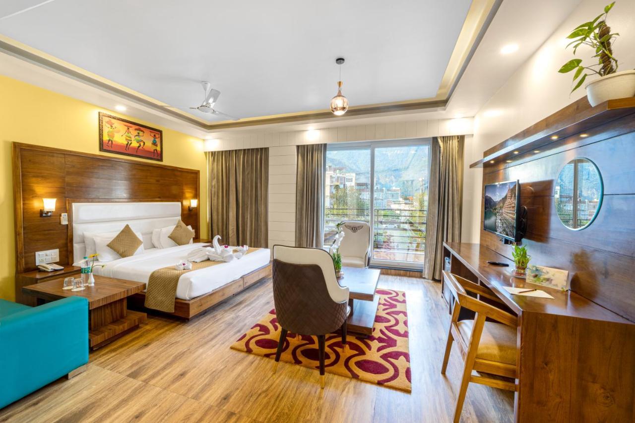 Hotel Divine Lakshmi Ganga Rishīkesh المظهر الخارجي الصورة